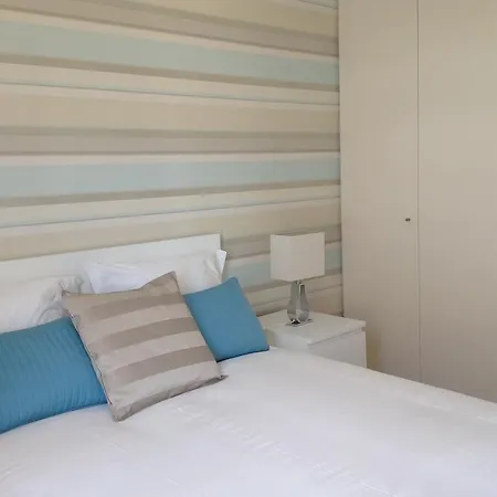 Welcome Here - Tamisa - Parque Nacoes * Лиссабон