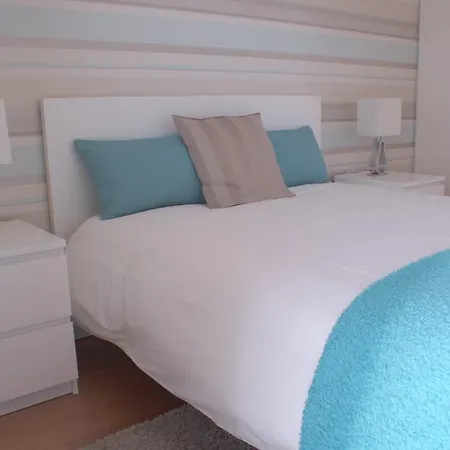 Welcome Here - Tamisa - Parque Nacoes * Lisboa