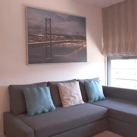 Welcome Here - Tamisa - Parque Nacoes *